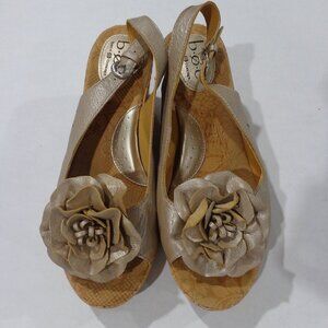 Born BOC Womens Gold/Beige Floral Cork Wedges  Slingback Shoes C63546 Size 9